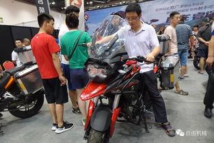 摩托车友吃瓜,吃瓜背后的江湖风云
